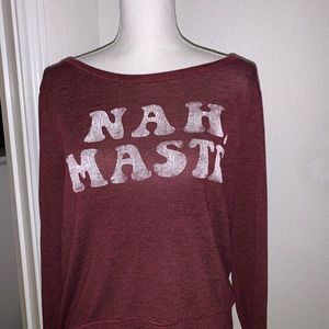 crew neck long sleeve sweat shirt